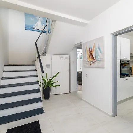 Tres Corda In - Haus Fuer 4-6 Personen 别墅