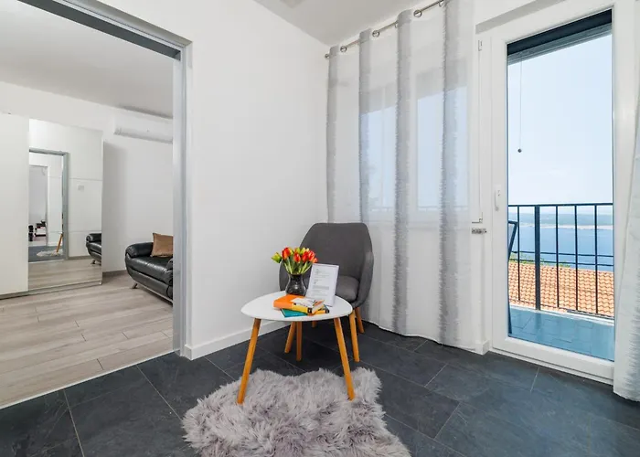 Tres Corda In - Haus Fuer 4-6 Personen 德拉马利