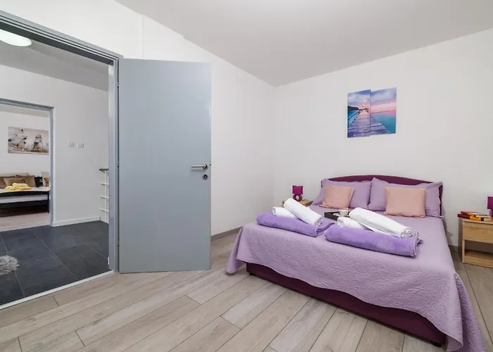 Tres Corda In - Haus Fuer 4-6 Personen